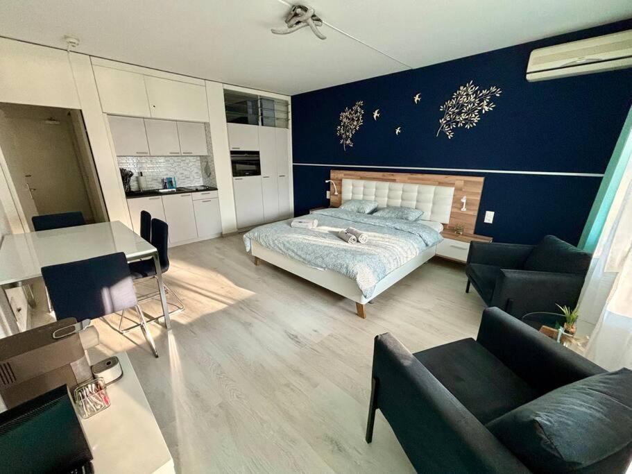 Apartment Quiet Bissone